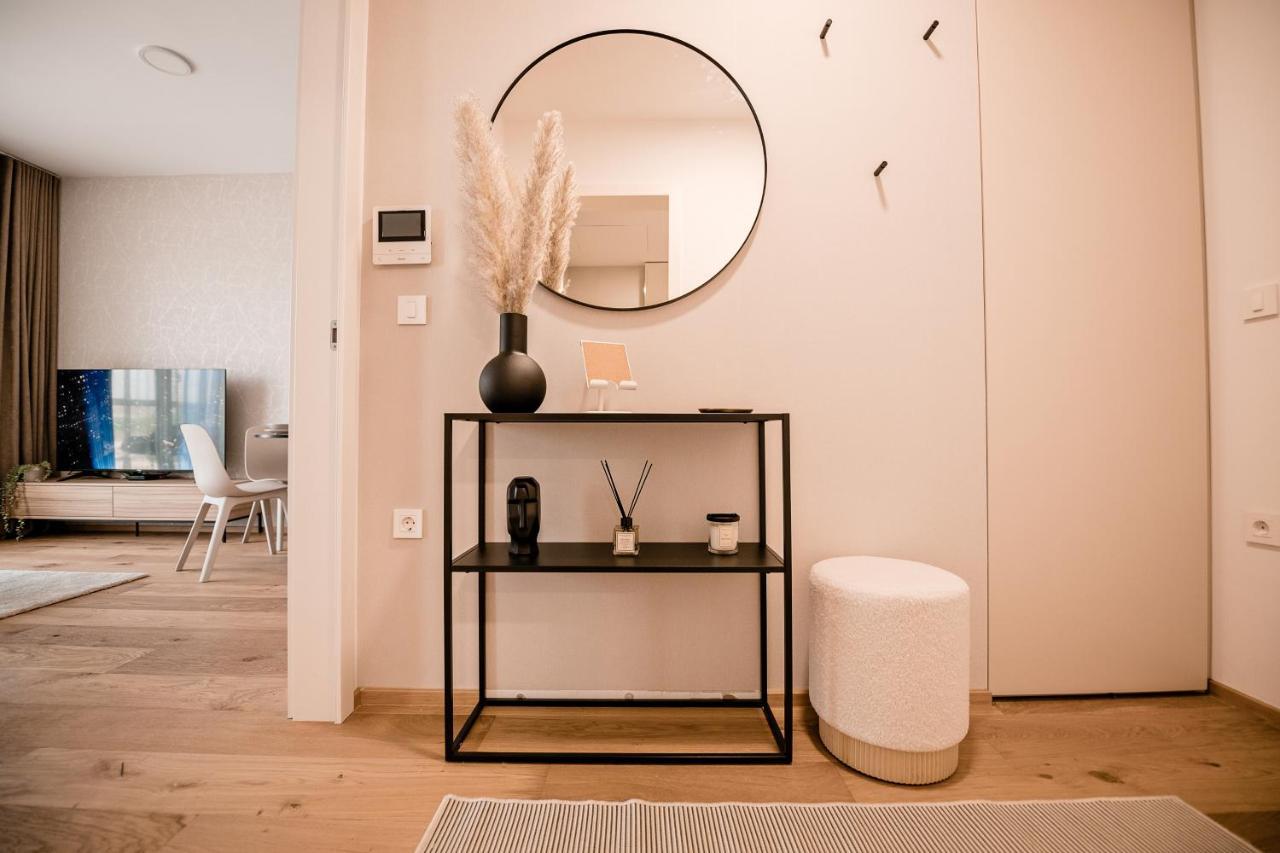 Sodoben Apartma V Centru Ljubljane *